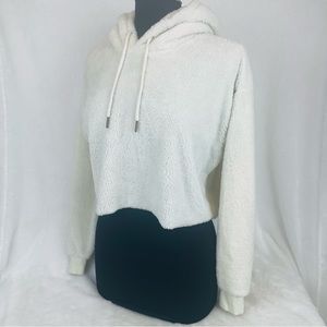 Anthropologie Urban Outfitters White Fleece Crop Sweater Hoodie Women’s Medium M